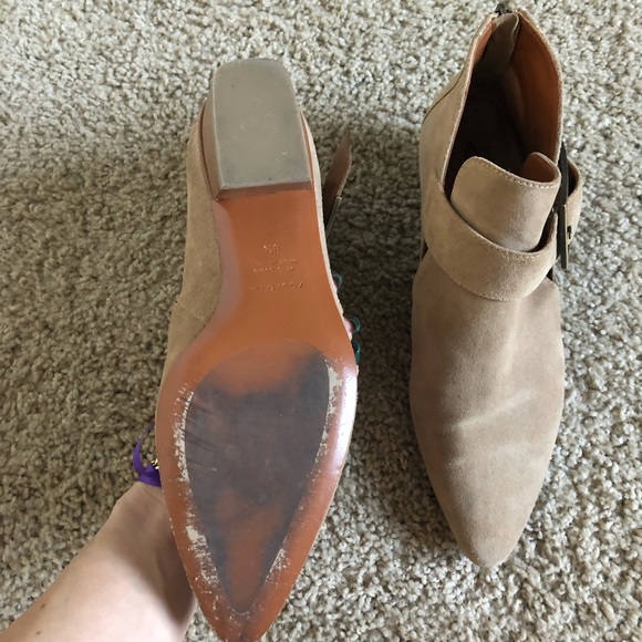 Aquatalia genuine suede ankle booties - Picture 4 of 4